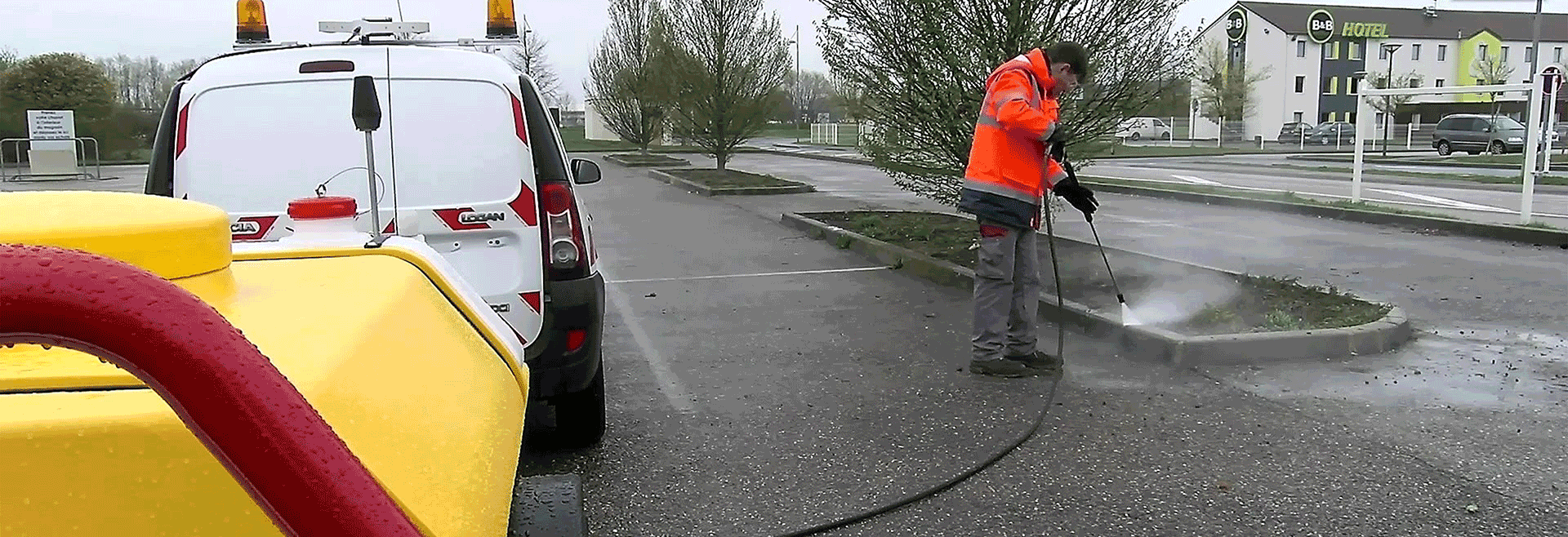 Entretien de voiries et parking - Entreprise adaptée - APEI Vallée de l'Orne